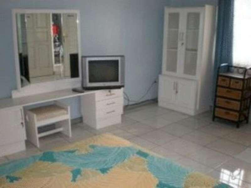 Bangka Bed And Breakfast ジャカルタ エクステリア 写真